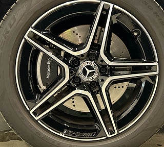 SUV Mercedes-Benz GLB 6 av 12