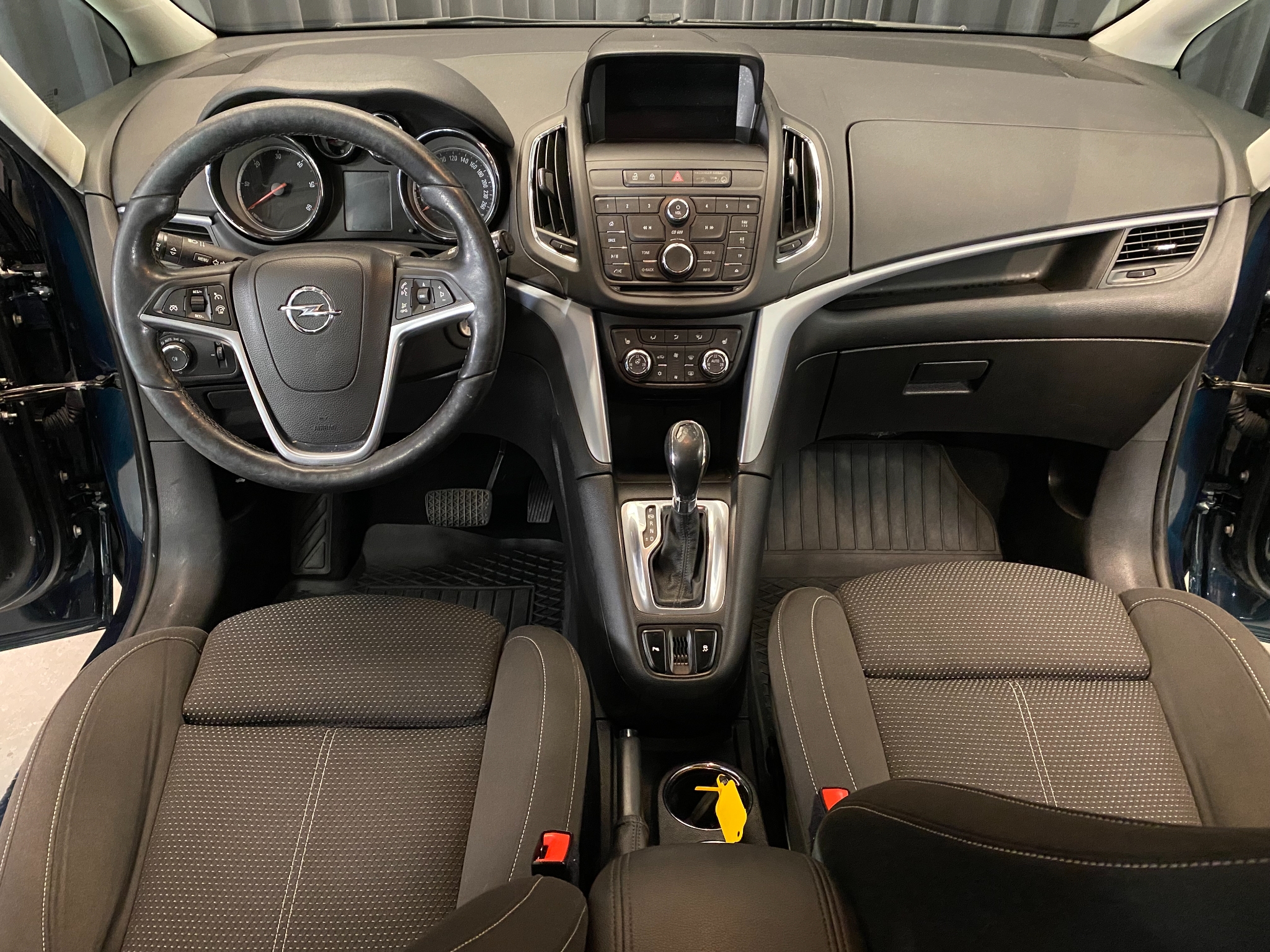 Opel Zafira Tourer 2016, bild 6/87