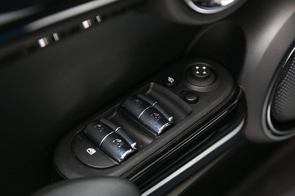 MINI Cooper S Experience 178hk Aut 5-dörrars Navi CarPlay Kamera 2024