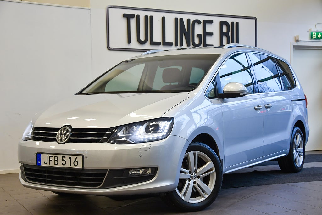 Volkswagen Sharan 2.0 TDI DSG 7-Sits Panorama B-Kamera Drag