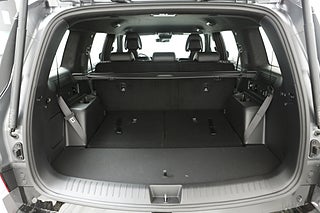 SUV Hyundai Santa Fe 21 av 26