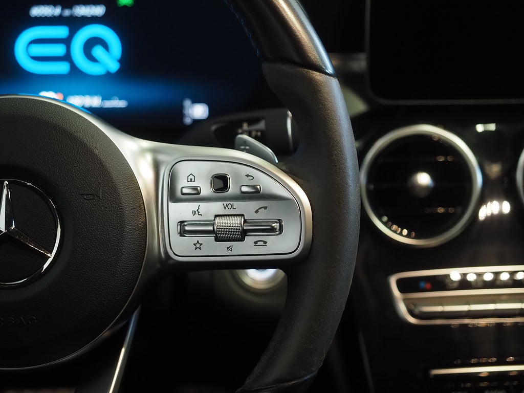 Mercedes-Benz C300 de 300 T de 9G-Tronic AMG Line, Night Edition 306hk | Drag 2021