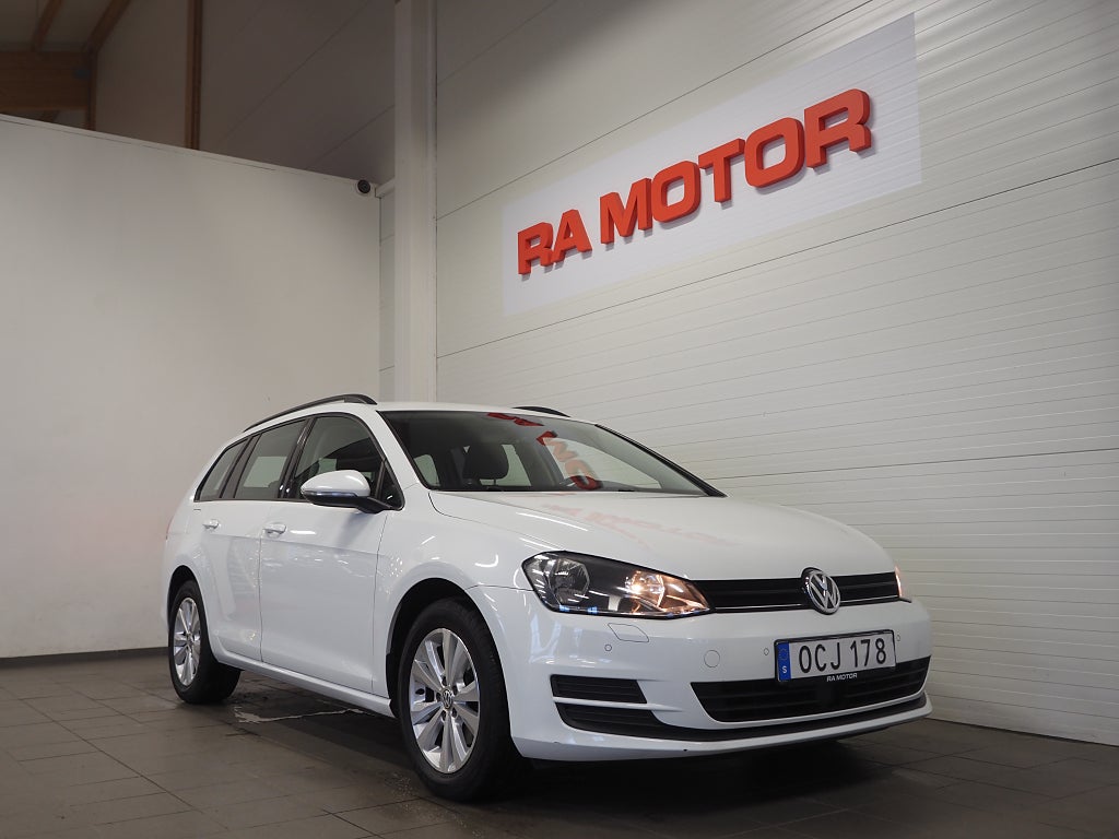 Volkswagen Golf Sportscombi 1.2 TSI 110hk Parkeringssensorer 2017