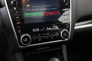 Kombi Subaru Outback 21 av 26