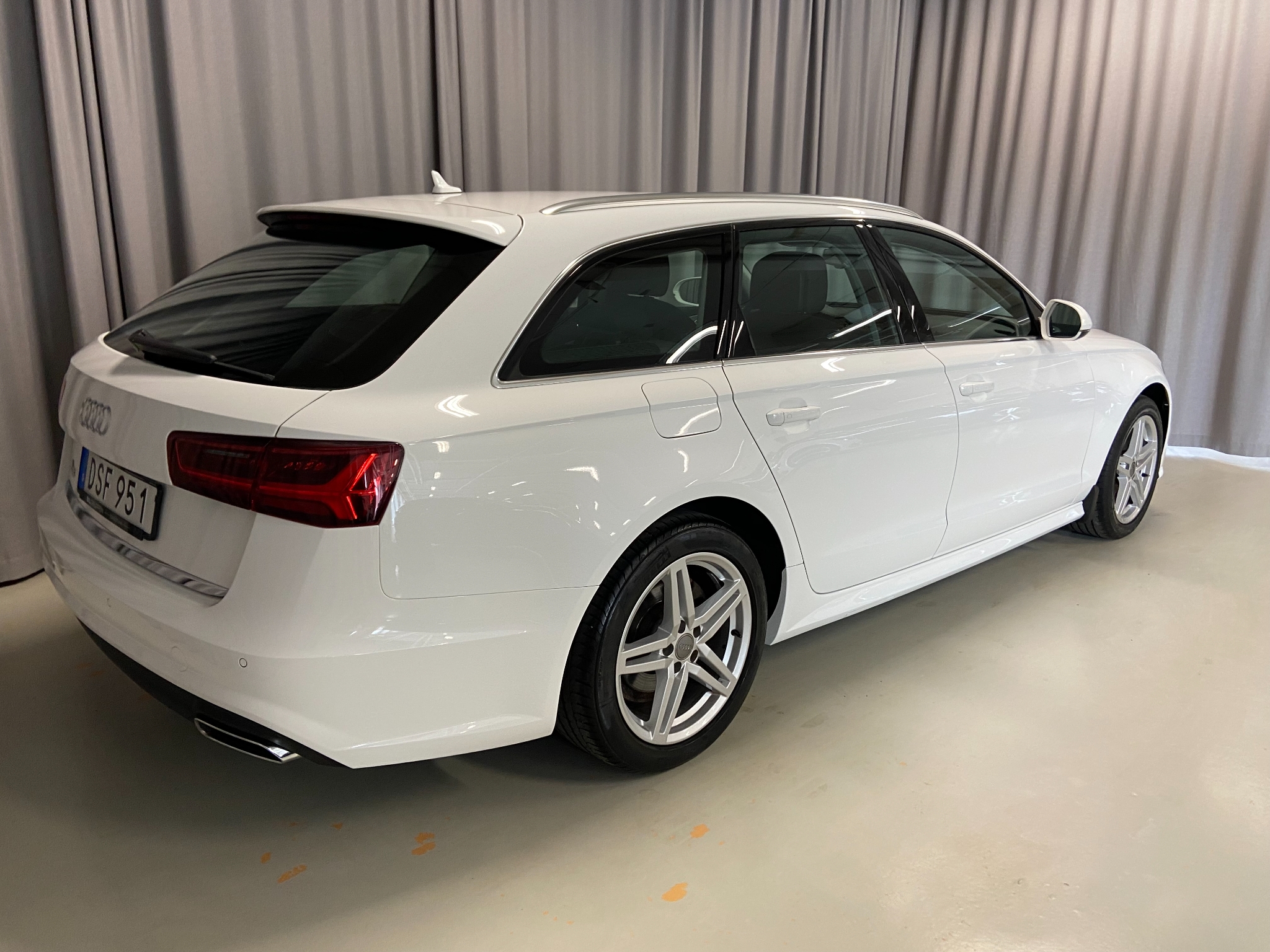 Audi A6 Avant 2.0 TDI 190hk Pvärm Drag 2018, kuva 5/52