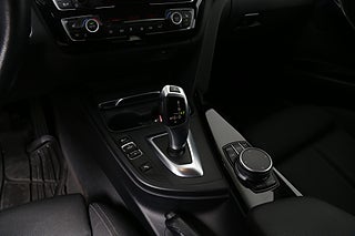 Kombi BMW 320 23 av 26