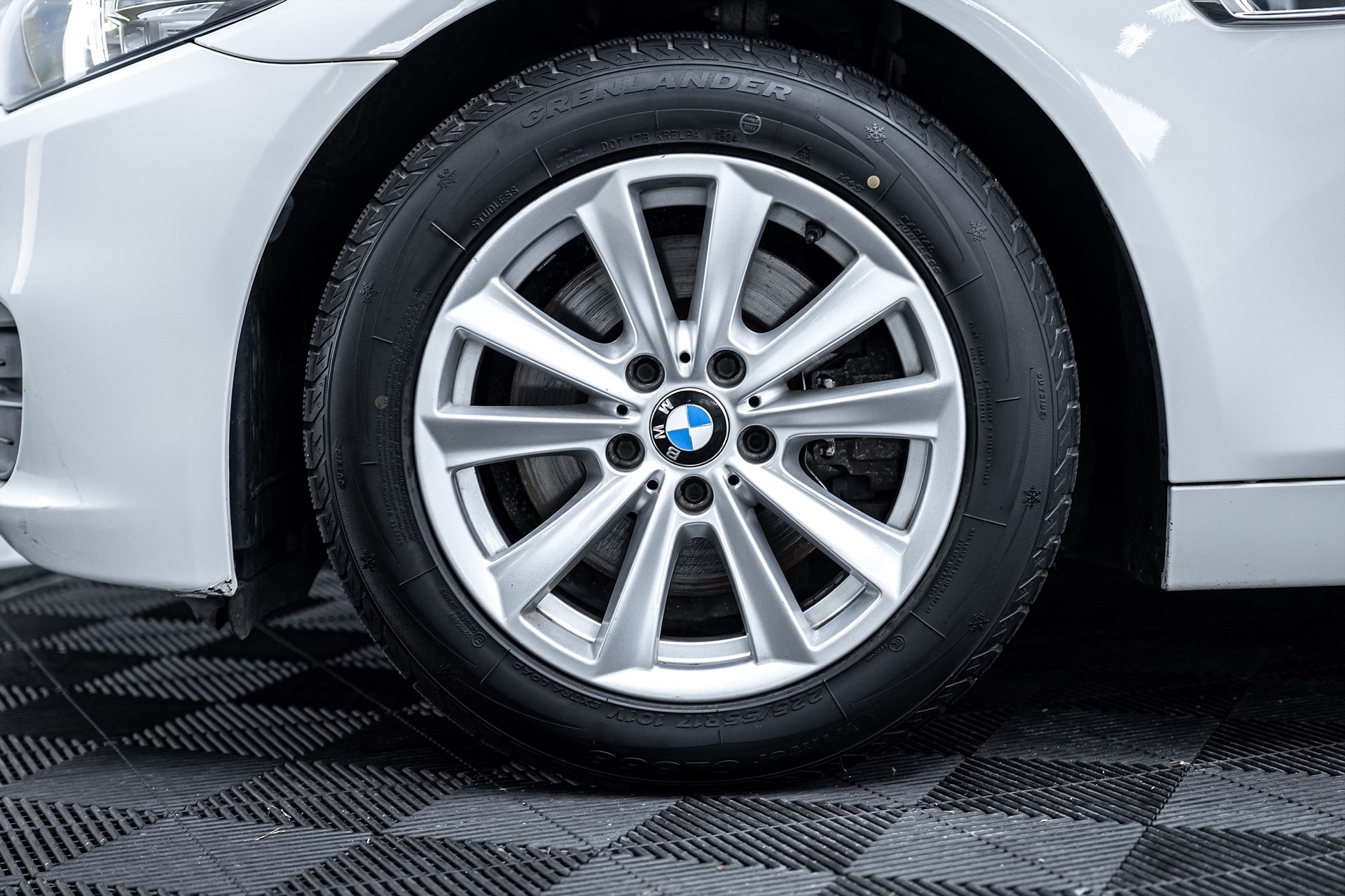 BMW 520d 2016, bild 3/10
