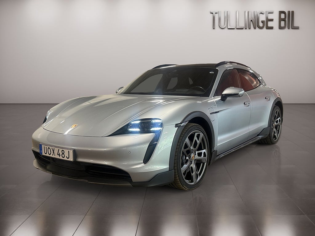Porsche Taycan 4 Cross Turismo Offroad Design PassDisplay SE SPEC MOMS
