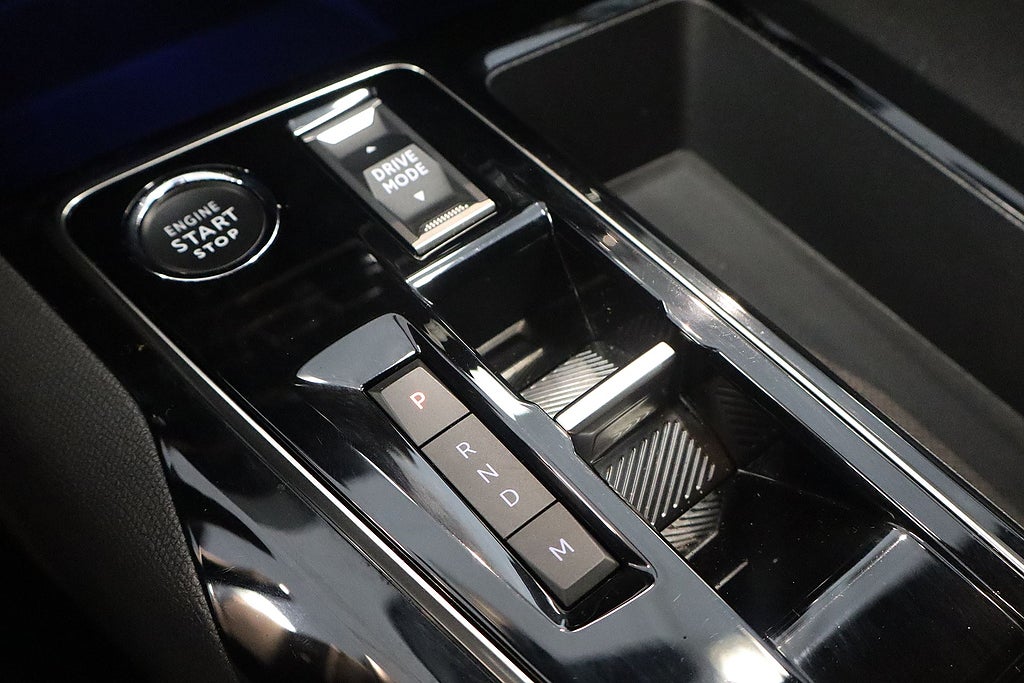 Bild på Peugeot 5008 GT 1.2 PT 130hk Aut - 7-SITS,B-KAMERA,NAV