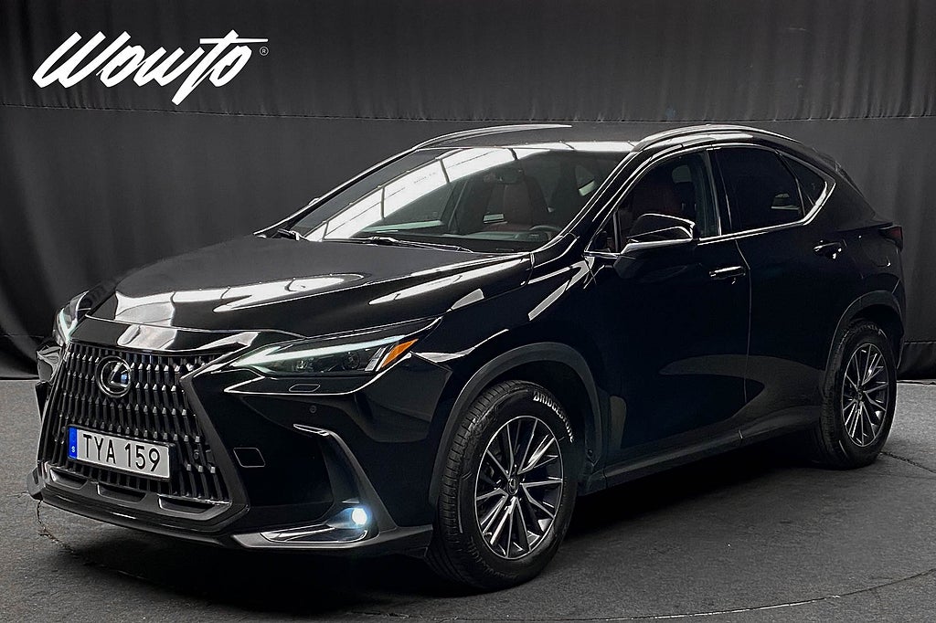 Lexus NX 450h+ E-CVT 309HK Business Plus /Drag /Moms/4.95%