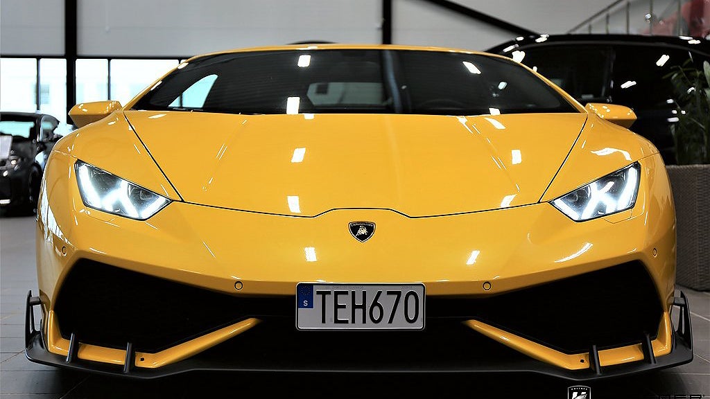 Lamborghini Huracán framifrån