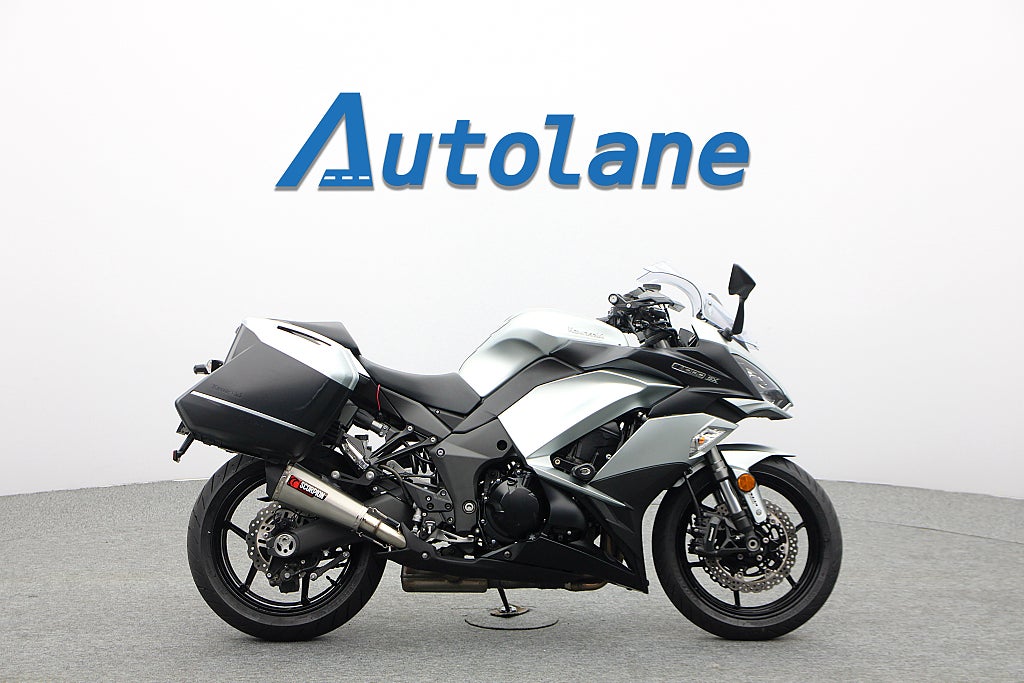 Kawasaki Ninja Z1000SX* Scorpion Sidoväskor Endast 413 mil