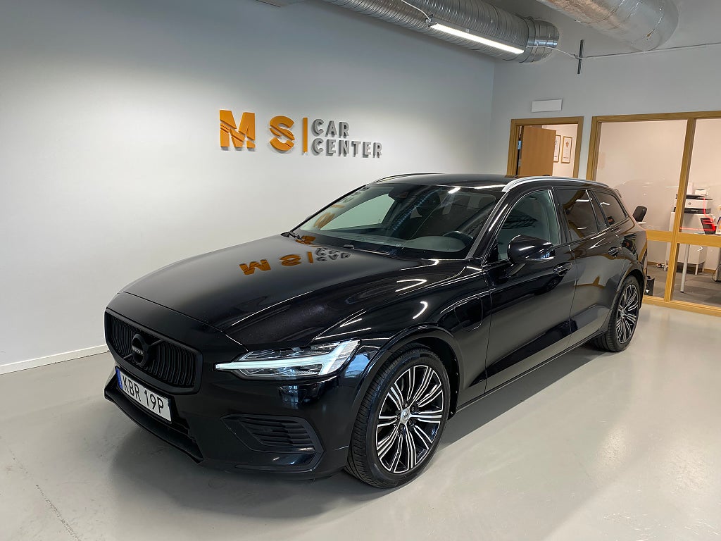 Volvo V60 Recharge T6 AWD Geartronic Inscription Expression Drag