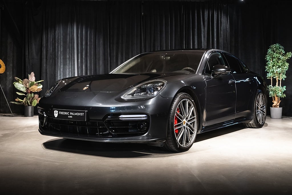 Porsche Panamera Turbo / Sport Design / Kolfiber / Bose
