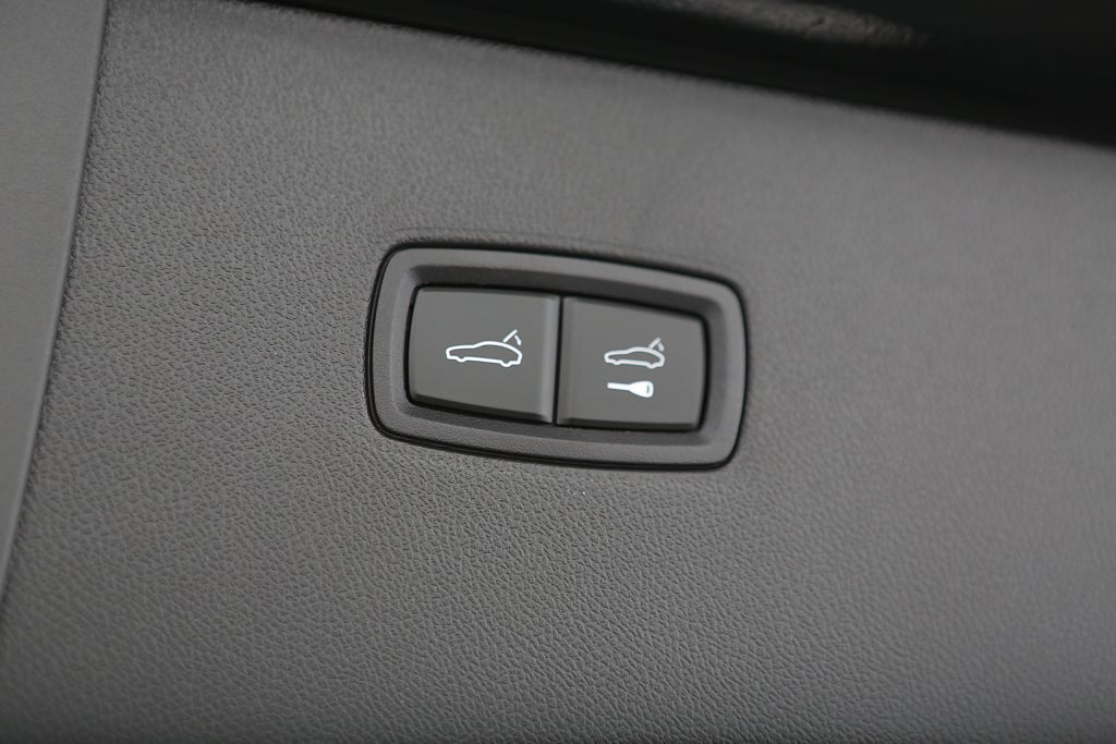 Porsche Cayenne Turbo E-Hybrid 739hk Coupé GT-Pack PCCB 2025