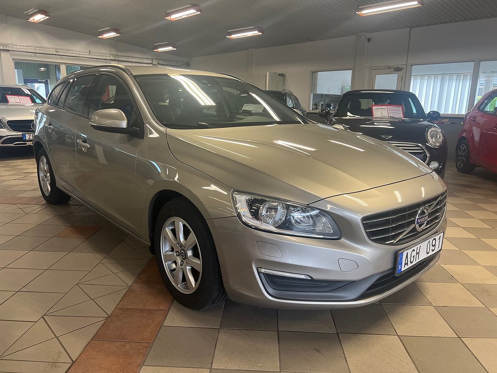 Volvo V60 D2 Kinetic / Kampanjränta 3,95%/