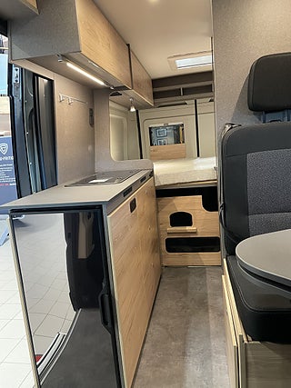 Husbil-övrigt Dethleffs CVD 600 DS ACTIVE 7 av 14