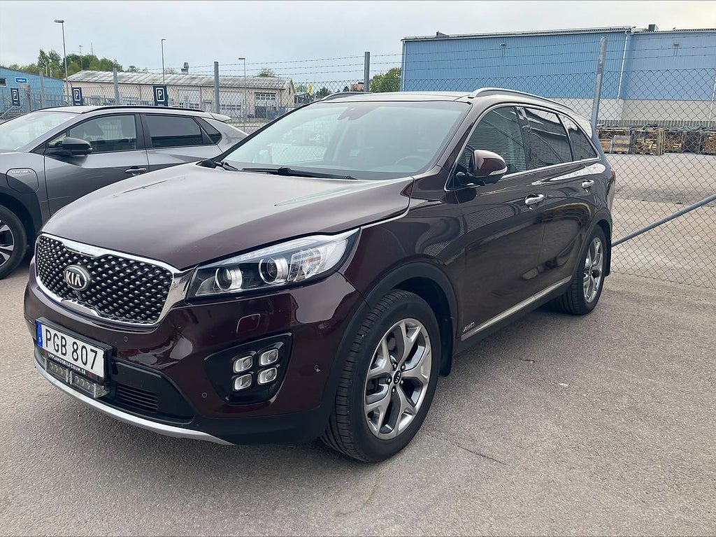 Kia Sorento AWD 7-sits Special Edition Dragkrok Vinterhjul