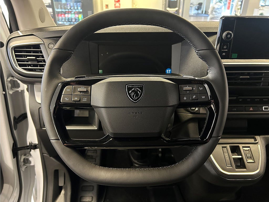 Bild på Peugeot e-Expert Plus 136hk Aut L2 - OMGÅENDE LEVERANS!