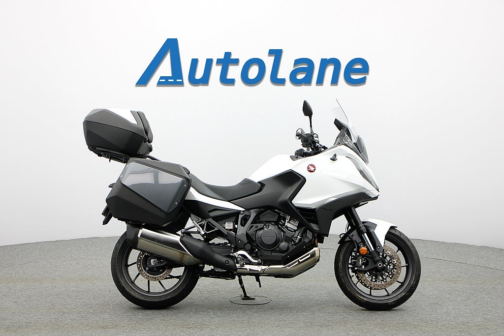 Honda NT1100A *Farthållare Carplay*
