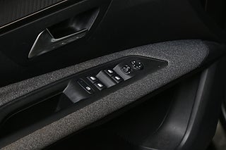 SUV Peugeot 3008 12 av 22