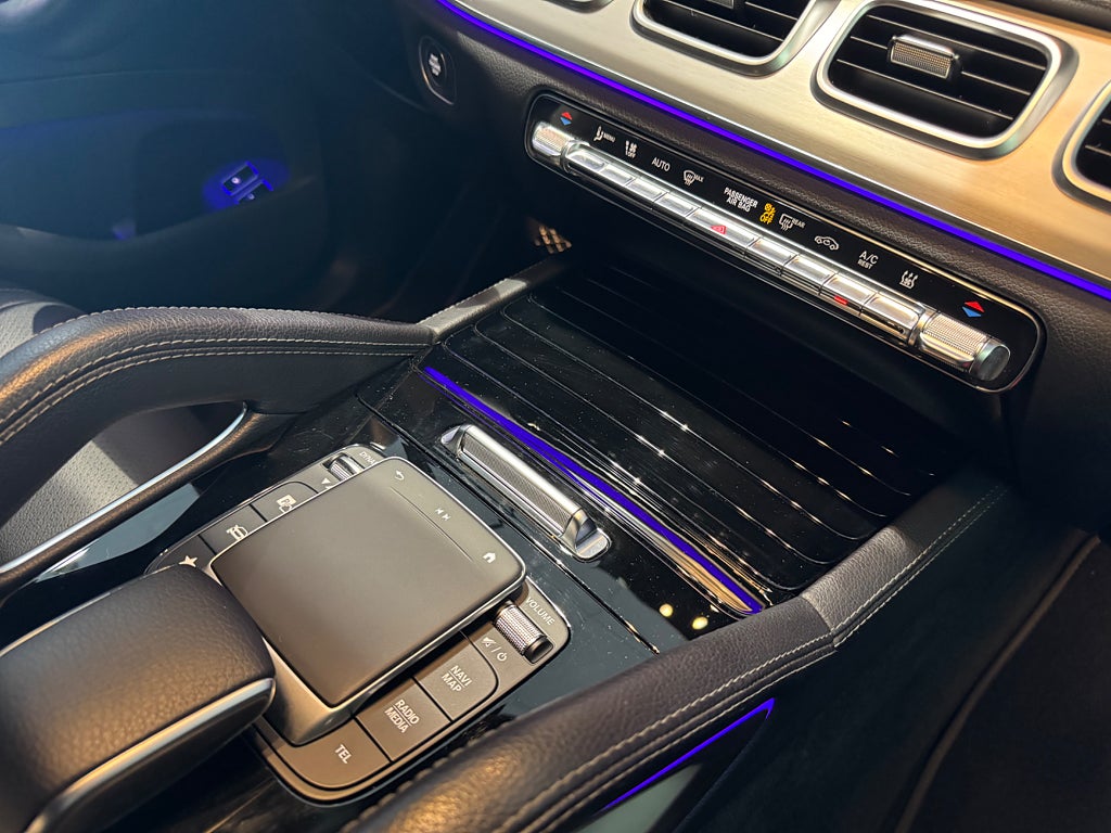 Mercedes-Benz GLE 350 e AMG Värmare Airmatic Night package - bild 8