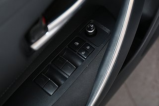 Halvkombi Toyota Corolla 13 av 19
