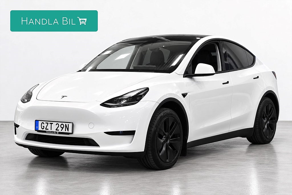 Tesla Model Y Long Range RWD Autopilot Drag Skinn Pano Värmepump Moms