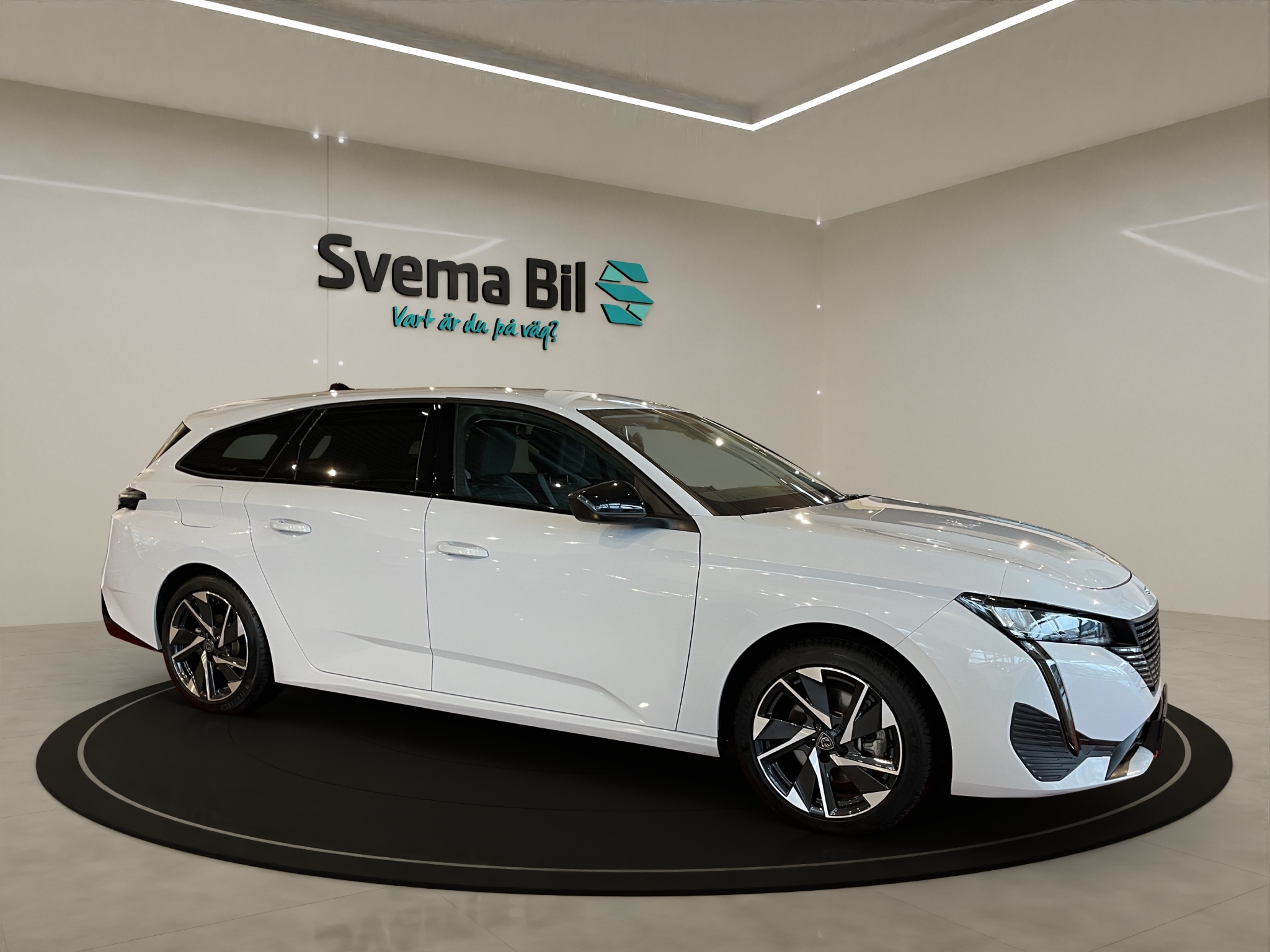 Peugeot 308 SW Hybrid Allure Automat 2025, bild 3/10