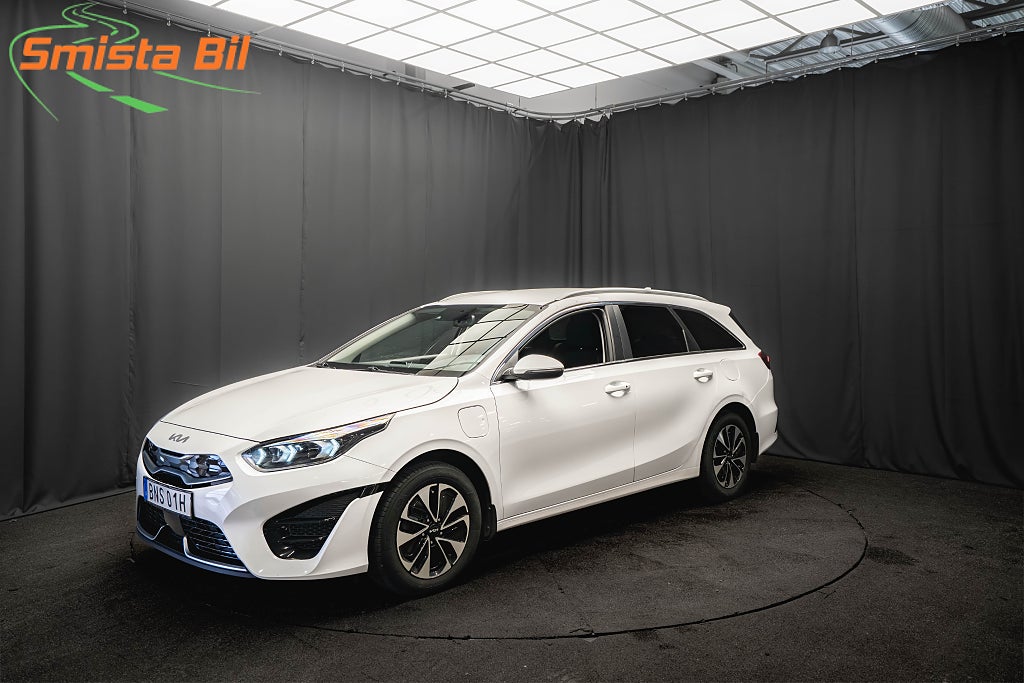 Kia Ceed Plug-in Advance DRAG KAMERA ADAPTIV-FART MOMS