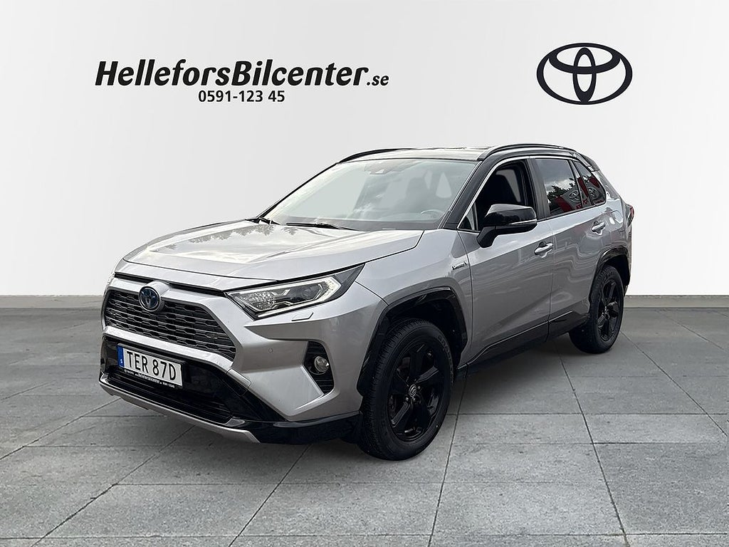 Toyota RAV4 Hybrid AWD-i 222hk Style JBL DRAG Car-play Vhjul Motorv
