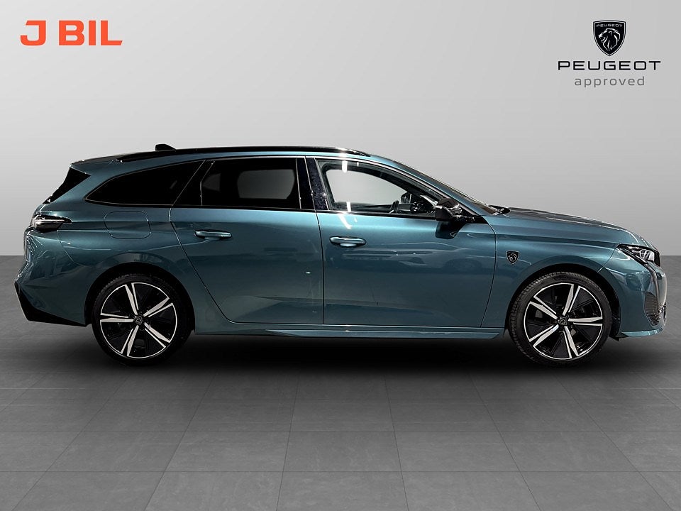 Bild på Peugeot 308 SW GT 1.2 PT 130hk Aut - B-KAMERA, NAV,CAPRLAY