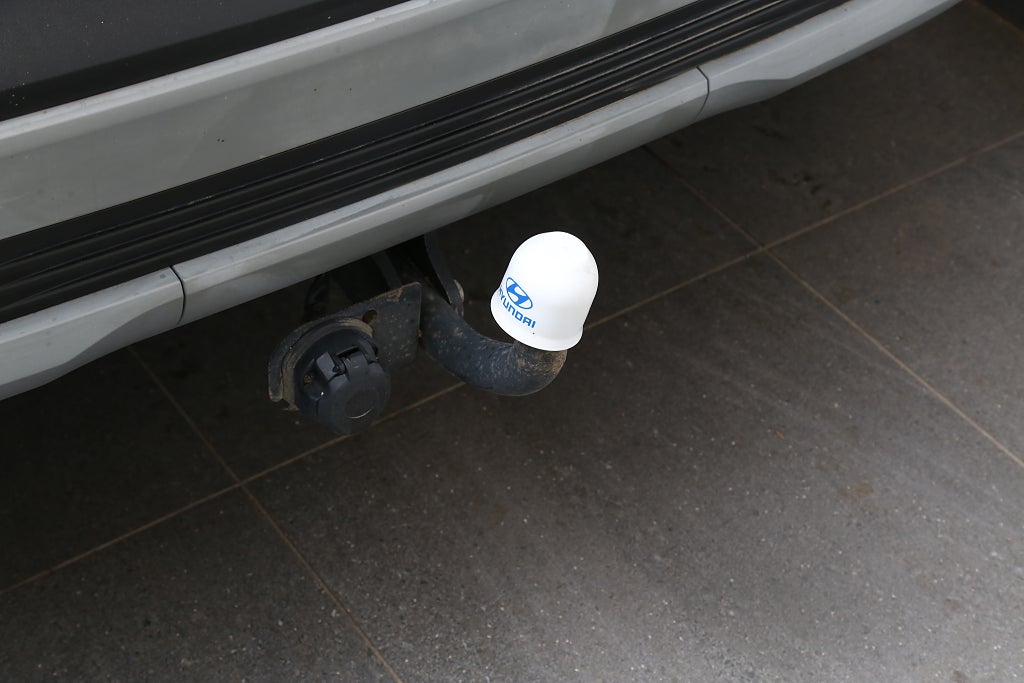 Hyundai Kona 1,0 T-GDI 120hk Essential Aut Kamera Carplay Drag 2023