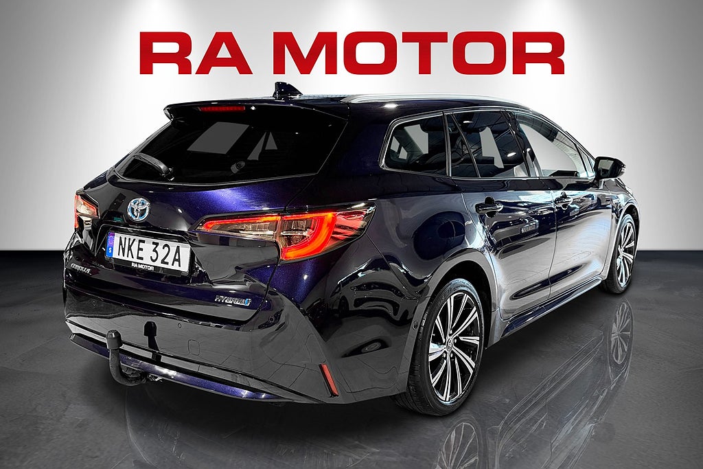 Toyota Corolla Touring Sports Hybrid Style Drag Teknikpkt Garanti 2021