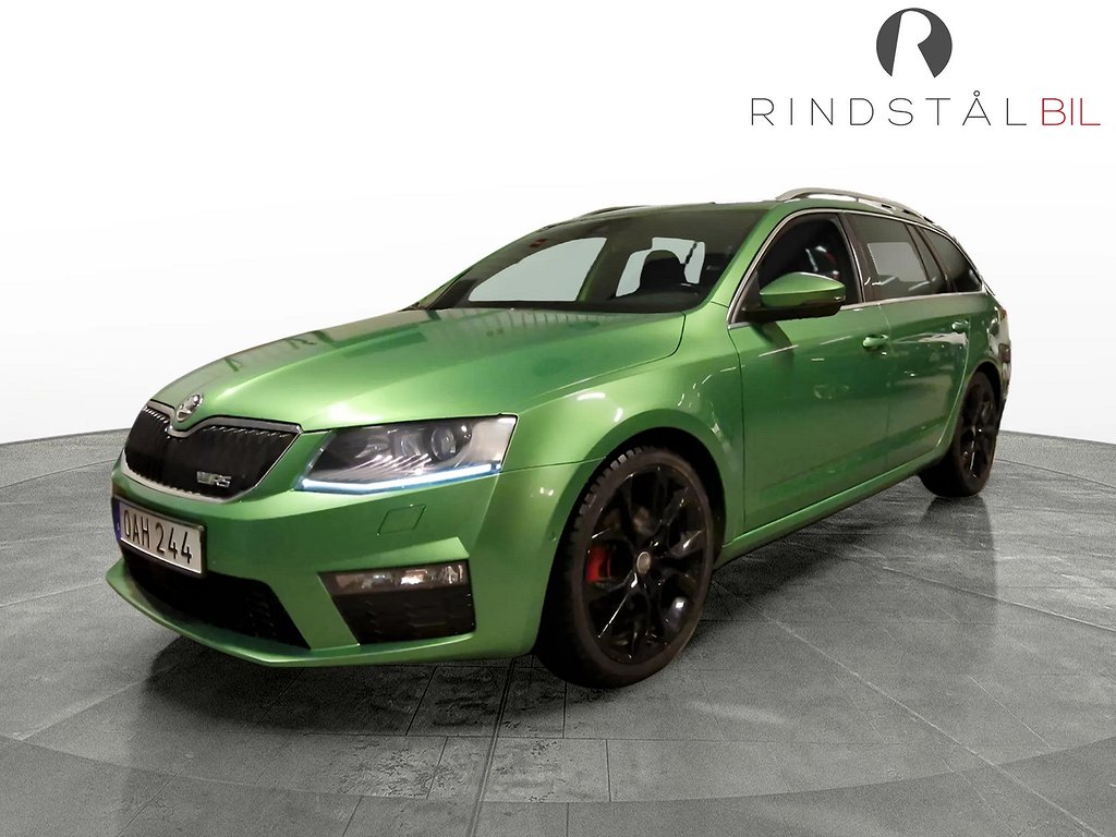 Skoda Octavia Combi RS 2.0 TDI 184 HK DSG 4x4 D-VÄRM DRAG 