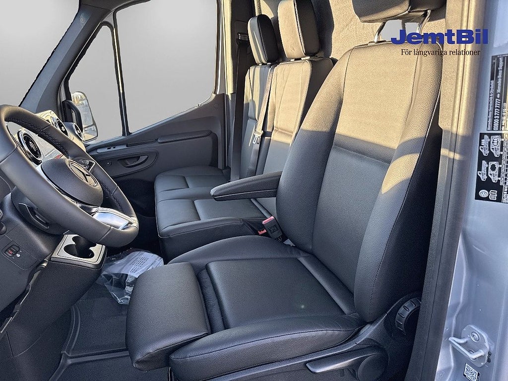 Mercedes-Benz Sprinter 2026 - miniatyr 9