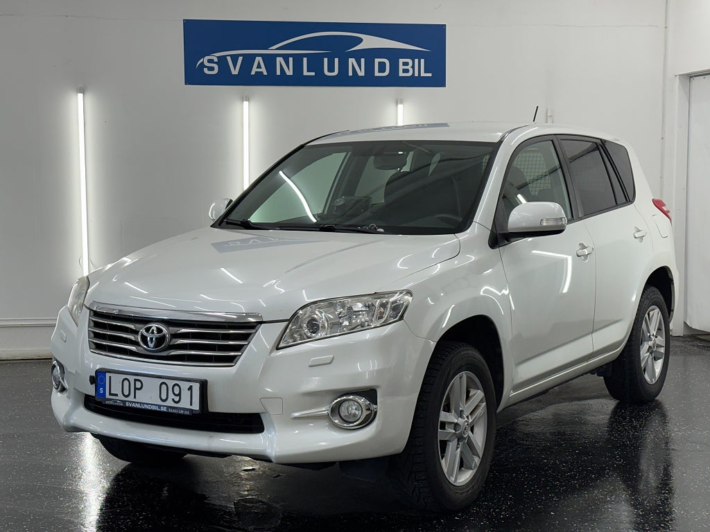 Toyota RAV4 2.0 VVT-i 4x4 / Dragkrok / Backkamera 