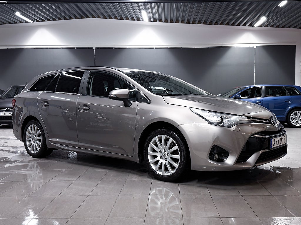 Toyota Avensis Kombi 2.0 D-4D Active Plus Välskött Lev.Nyservad Drag