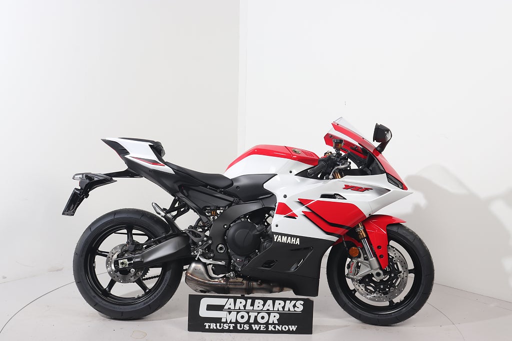 Yamaha R-9 70TH ANN 