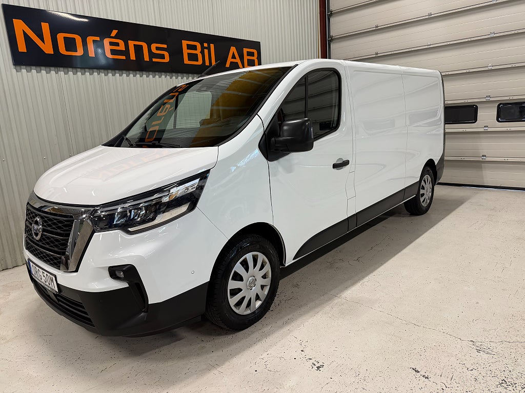 Nissan Primastar 2.0 dCi 150HK L2 LÅNG MOMS/LEASBAR!