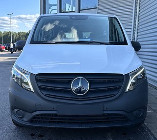 Minibuss Mercedes-Benz Vito 11 av 14