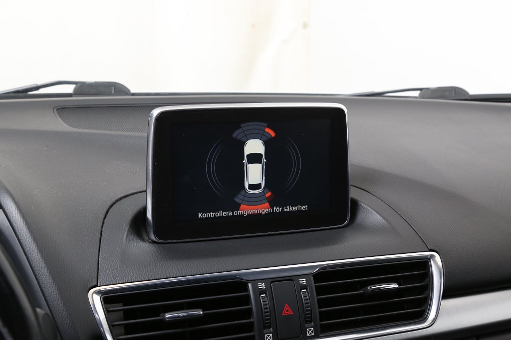 Mazda 3 2,2 DE SKYACTIV-D Optimum Aut Head-up BOSE Skinn Drag 2015