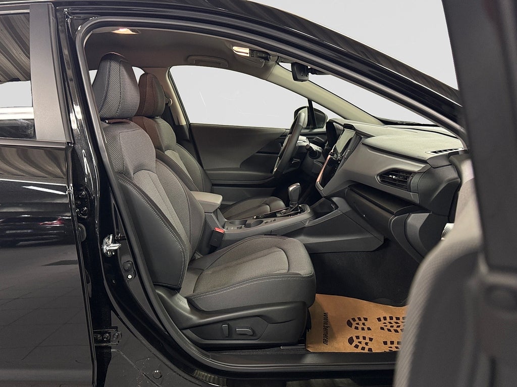 Subaru Crosstrek e-Boxer Aut Limited Vinterhjul & Dragkrok bild 23