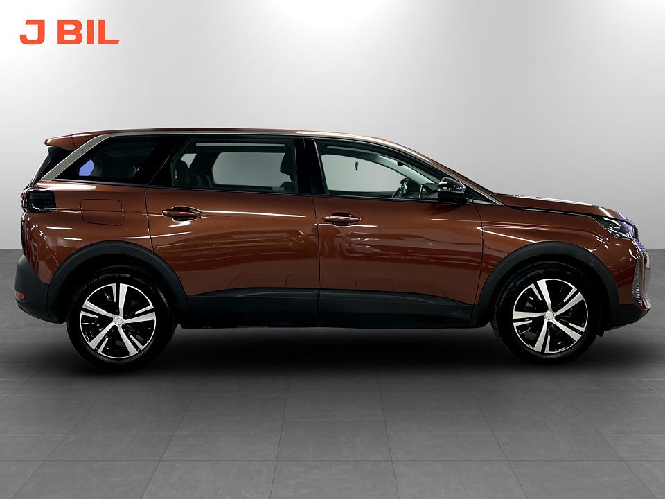 Bild på Peugeot 5008 Active Pack 1.2 PT Aut B-KAMERA CARPLAY 130hk