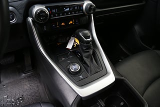 SUV Toyota RAV4 23 av 28