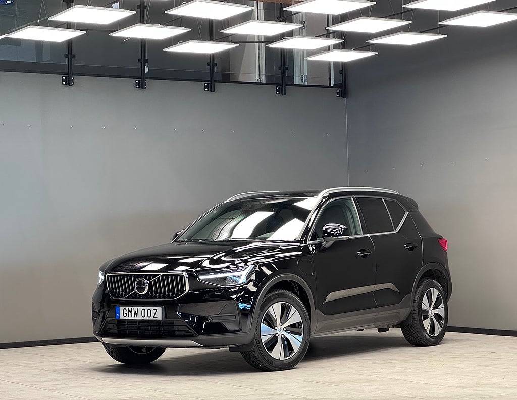 Volvo XC40 Recharge T4 Core Bright / Backkamera / 3,99% Ränta