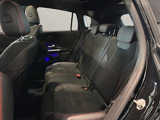 SUV Mercedes-Benz GLA 10 av 11