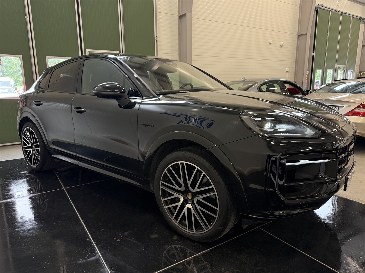 Porsche Cayenne E-Hybrid Coupé 470hk 2024, bild 6/56