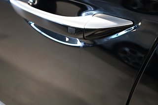 Halvkombi Hyundai IONIQ 8 av 23