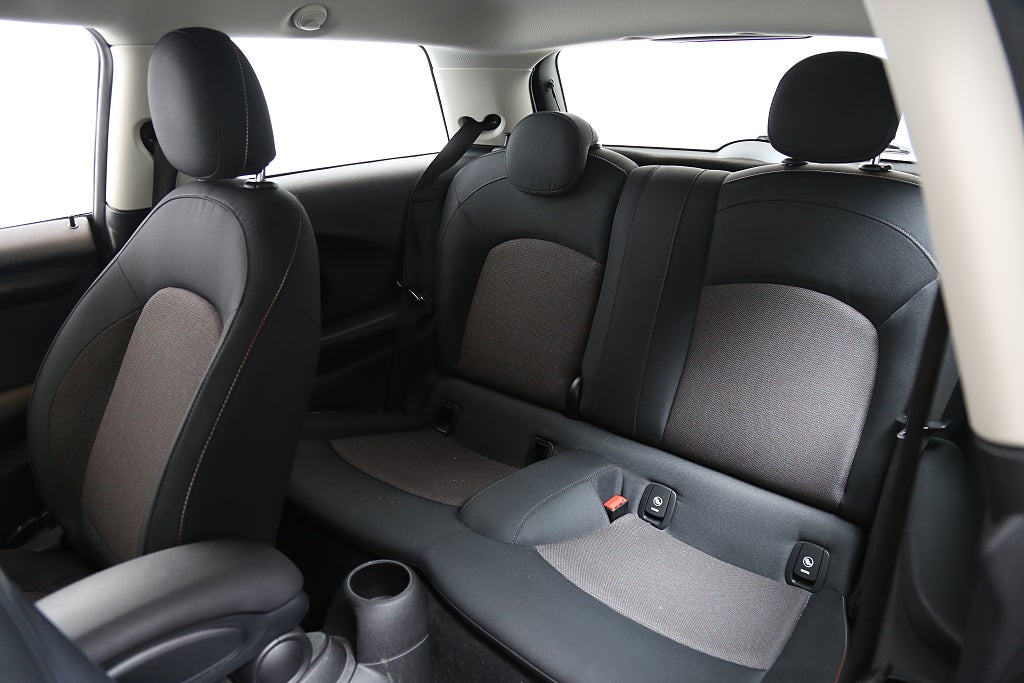 MINI Cooper 136hk Essential 2019